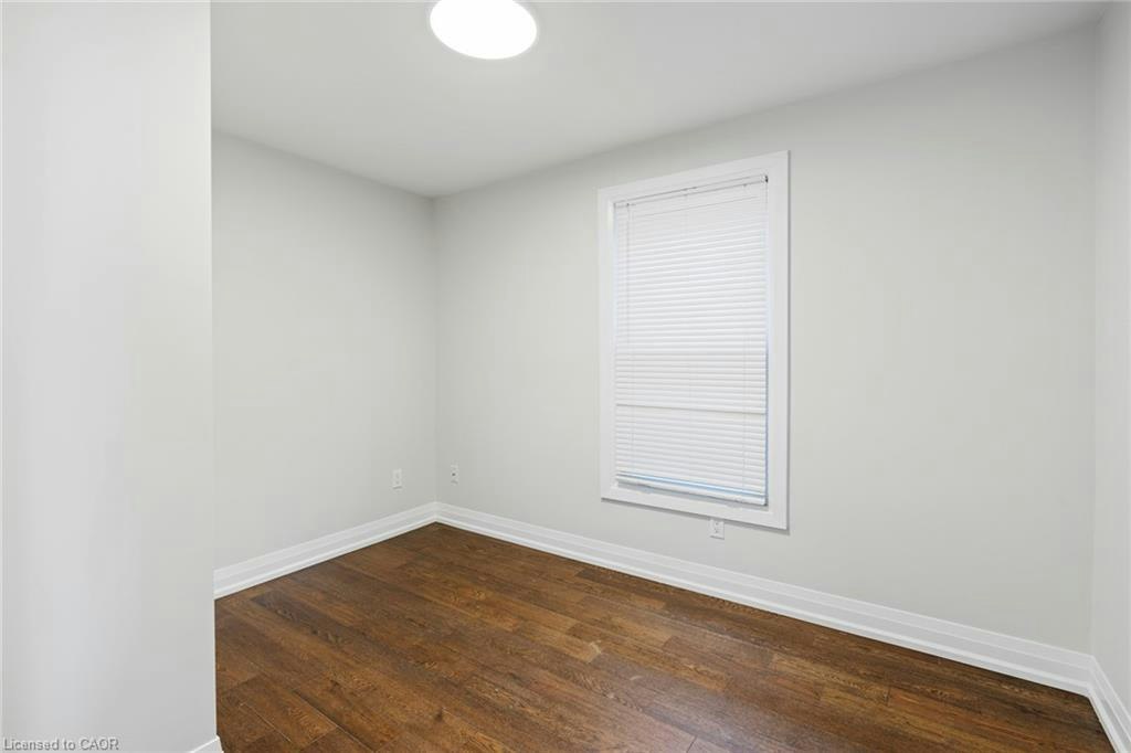 Upper-23 Somerset Avenue, Hamilton, ON, L8L 2L4 - 14