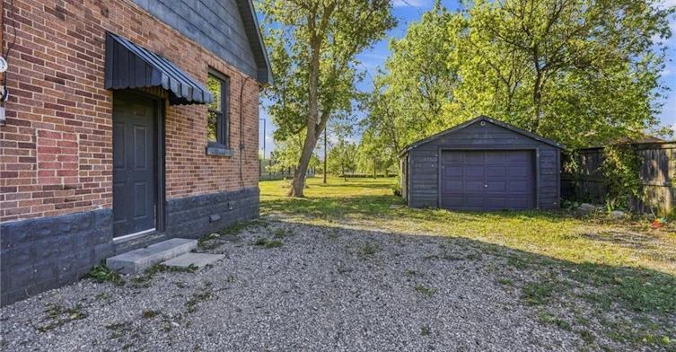 8541 Airport Road, Hamilton, ON, L0R 1W0 - 32