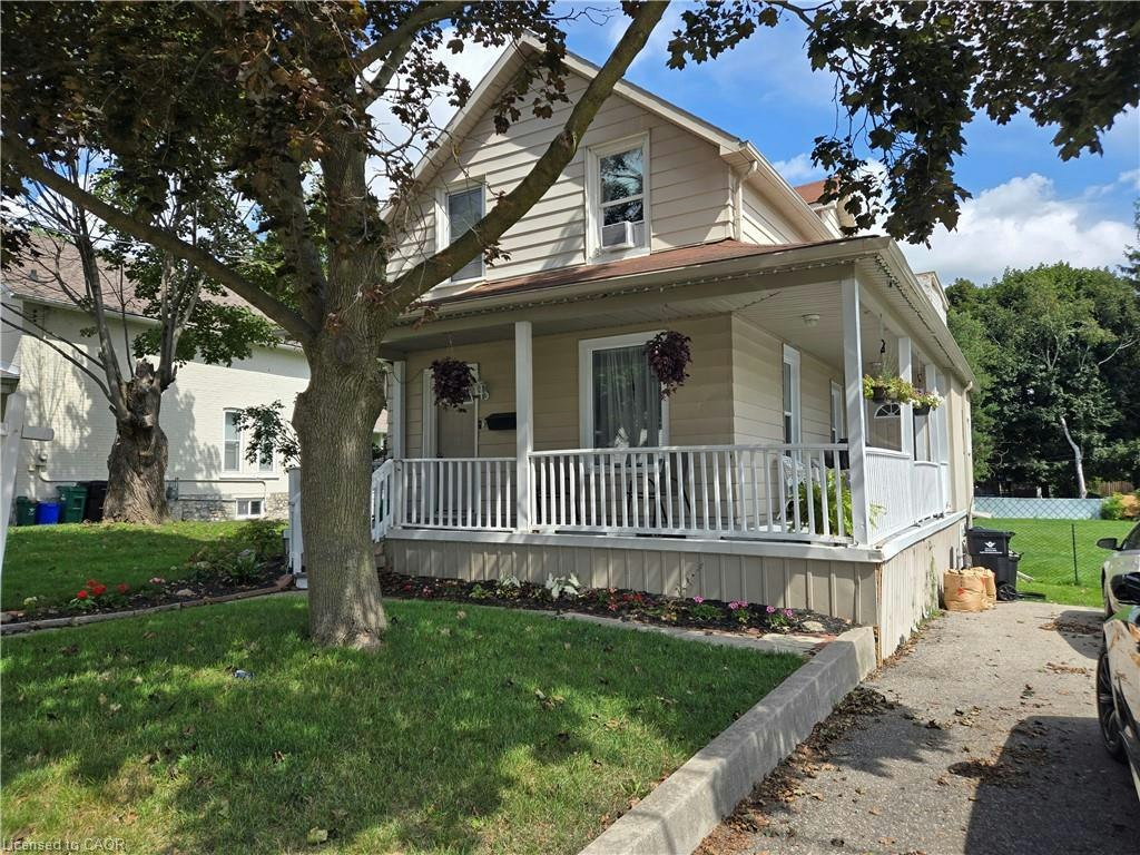 841 Duke Street, Cambridge, ON, N3H 3T8