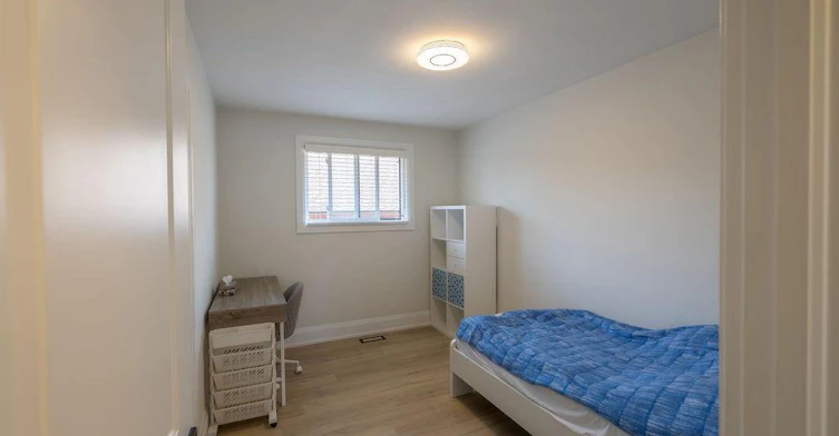 1 - Upper-93 Purdy Crescent, Hamilton, ON, L9A 3B5 - 17