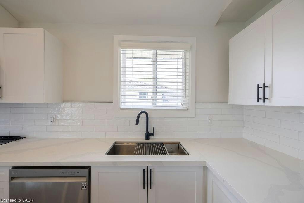 1 - Upper-93 Purdy Crescent, Hamilton, ON, L9A 3B5 - 12