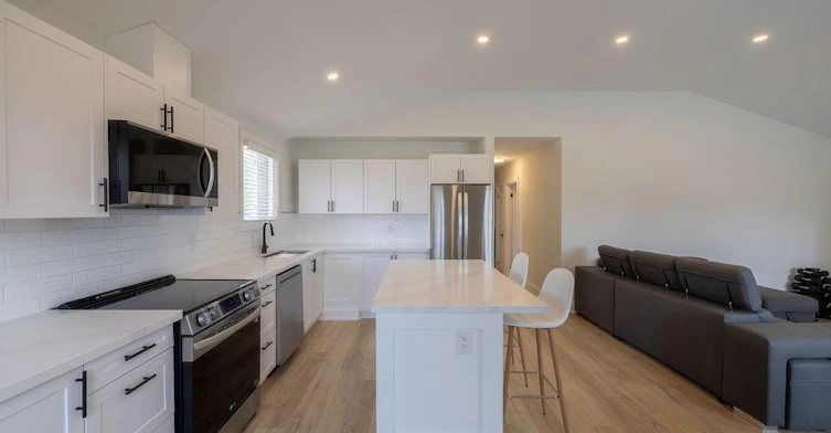 1 - Upper-93 Purdy Crescent, Hamilton, ON, L9A 3B5 - 14