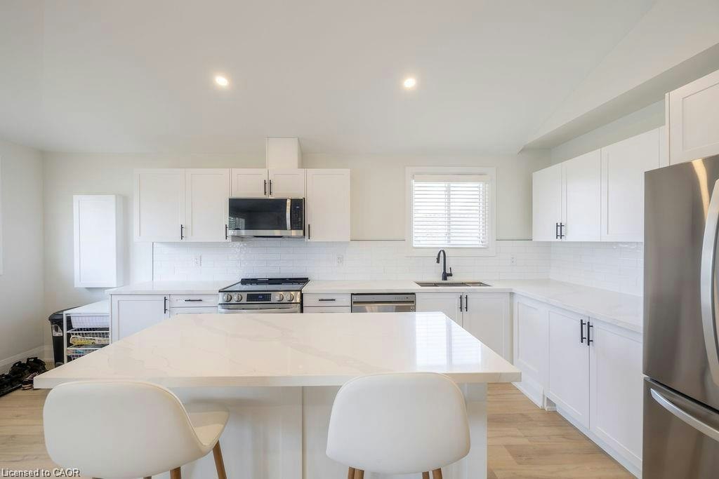 1 - Upper-93 Purdy Crescent, Hamilton, ON, L9A 3B5 - 10
