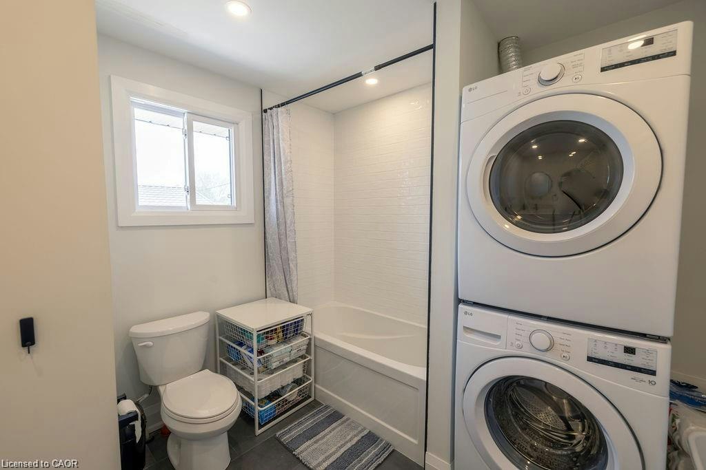 1 - Upper-93 Purdy Crescent, Hamilton, ON, L9A 3B5 - 23