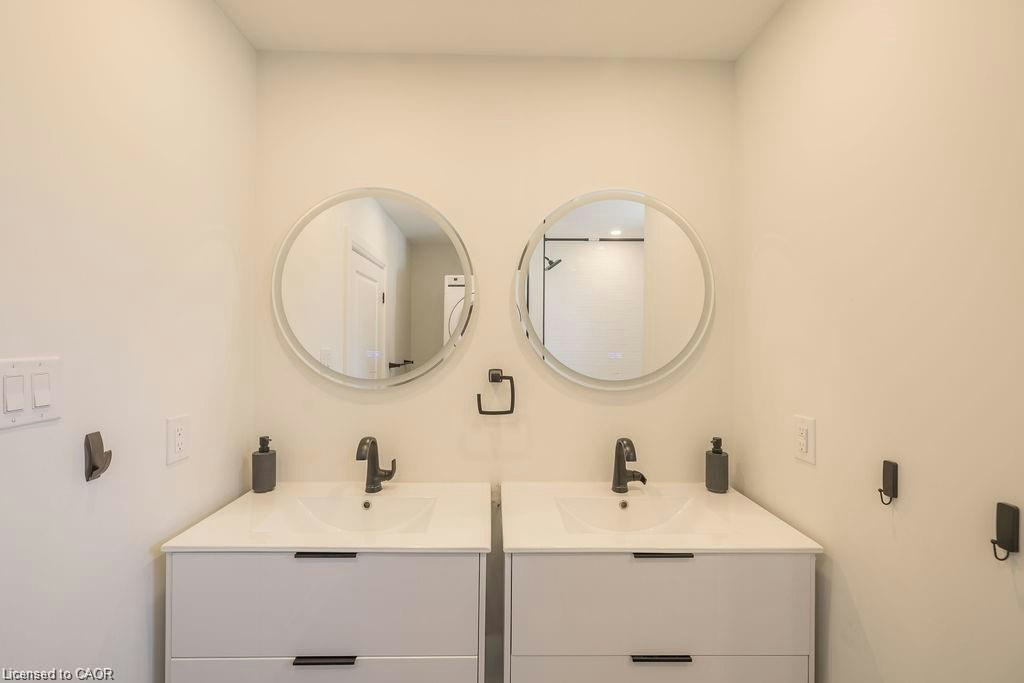 1 - Upper-93 Purdy Crescent, Hamilton, ON, L9A 3B5 - 22