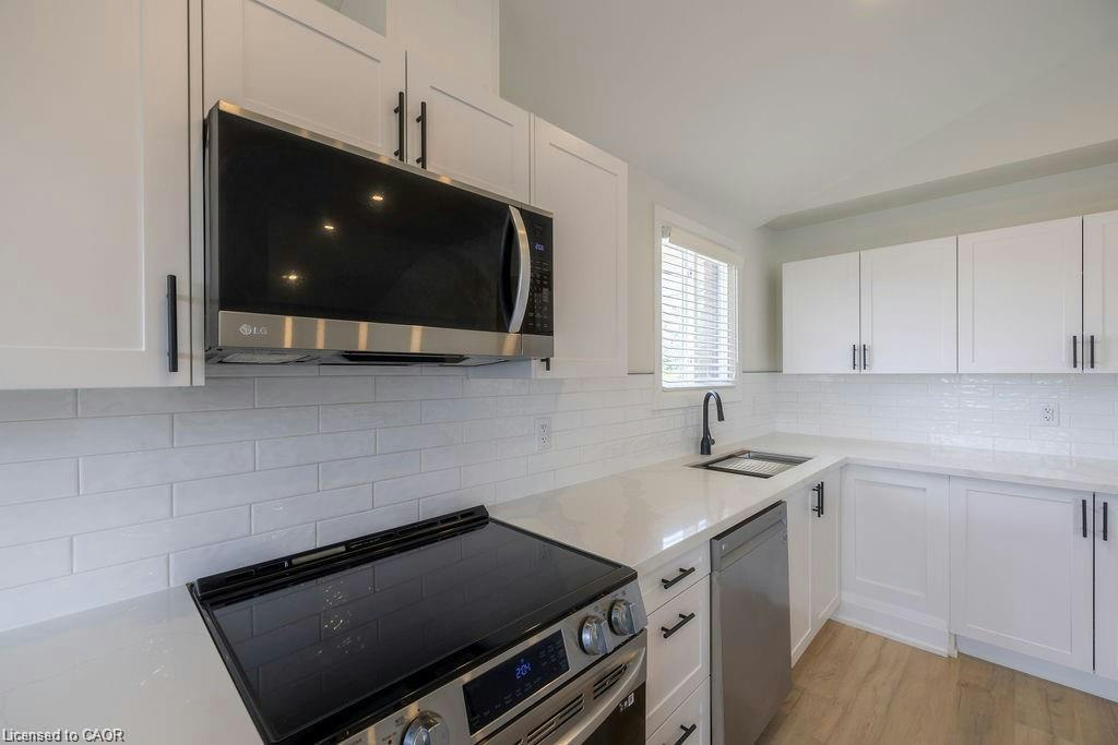 1 - Upper-93 Purdy Crescent, Hamilton, ON, L9A 3B5 - 13