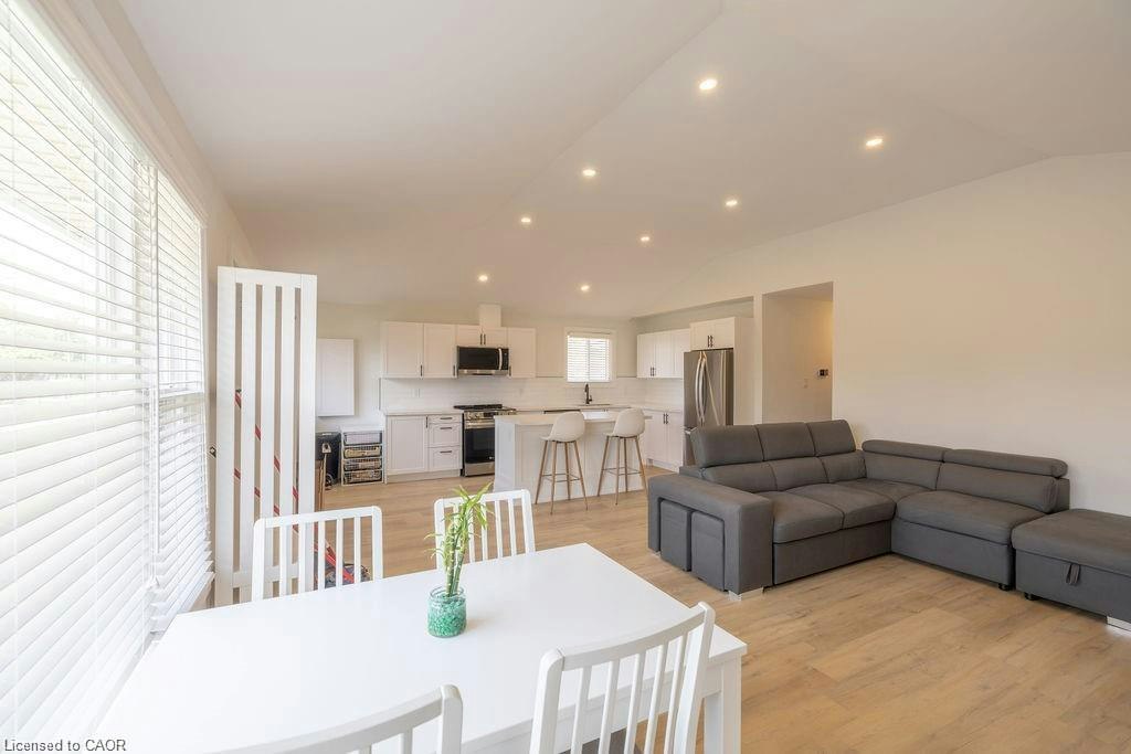 1 - Upper-93 Purdy Crescent, Hamilton, ON, L9A 3B5 - 5