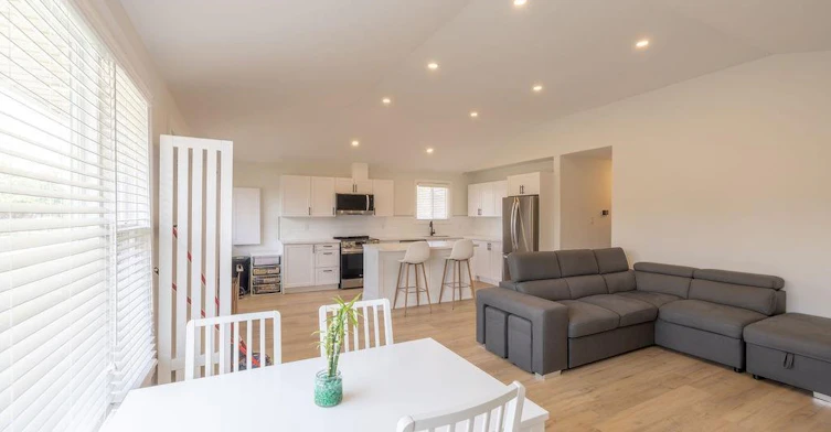 1 - Upper-93 Purdy Crescent, Hamilton, ON, L9A 3B5 - 5