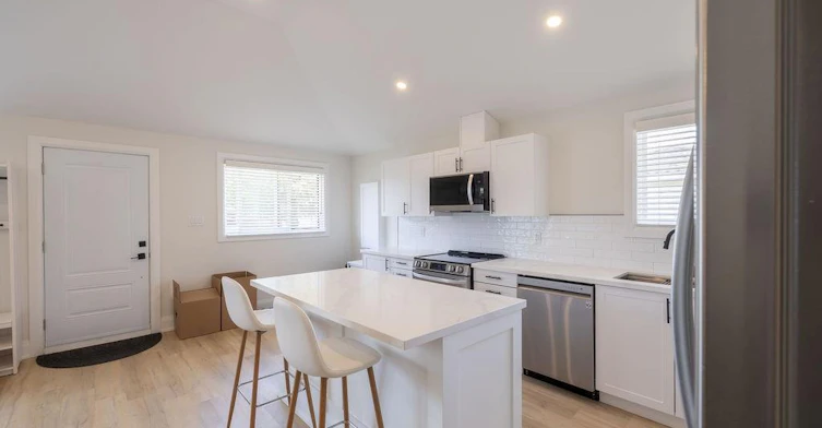 1 - Upper-93 Purdy Crescent, Hamilton, ON, L9A 3B5 - 7