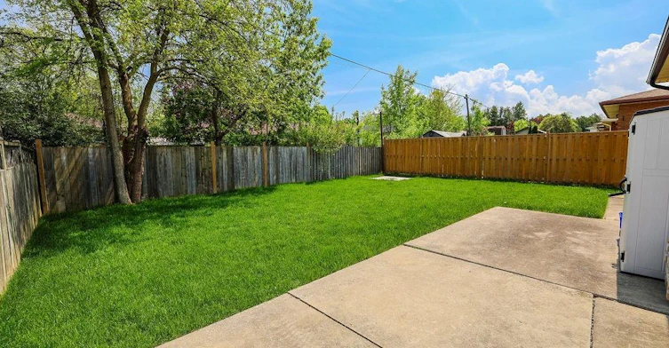 1 - Upper-93 Purdy Crescent, Hamilton, ON, L9A 3B5 - 24