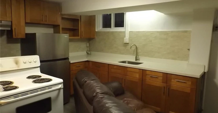 68 Austin Drive, Waterloo, ON, N2L 3Y4 - 12