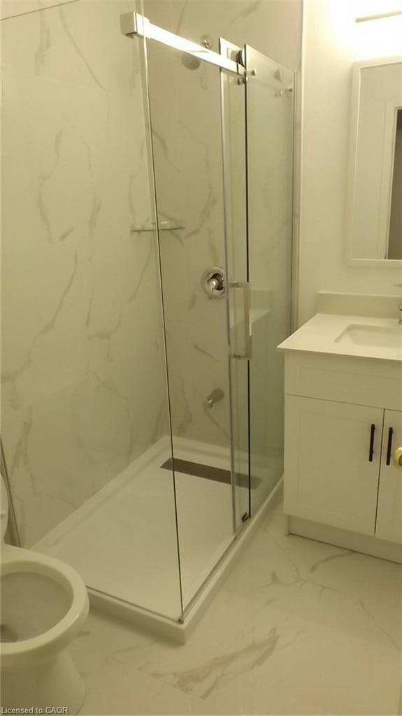 68 Austin Drive, Waterloo, ON, N2L 3Y4 - 6