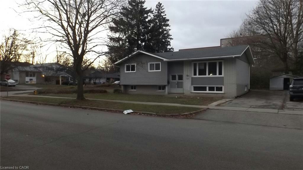 68 Austin Drive, Waterloo, ON, N2L 3Y4