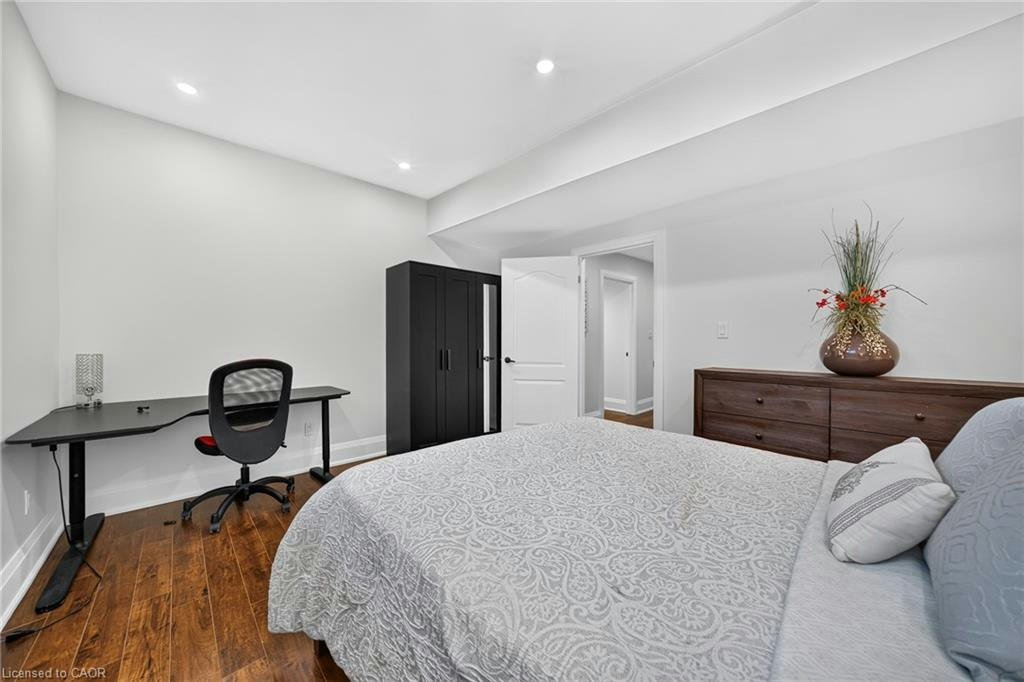 1526 Bridge Road, Oakville, ON, L6L 2E3 - 40