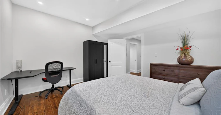 1526 Bridge Road, Oakville, ON, L6L 2E3 - 40