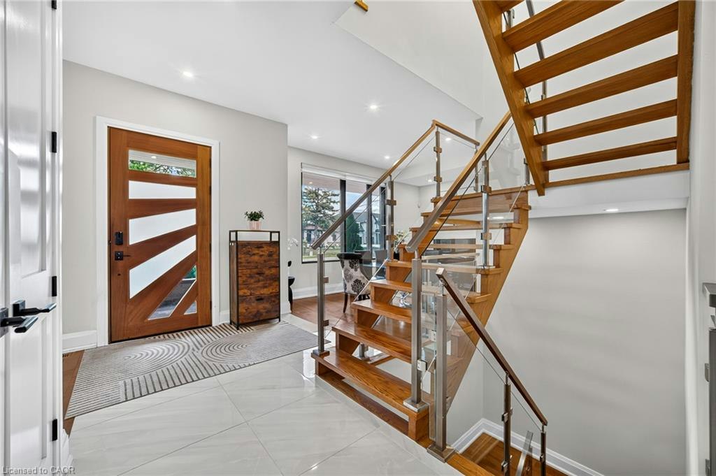1526 Bridge Road, Oakville, ON, L6L 2E3 - 3