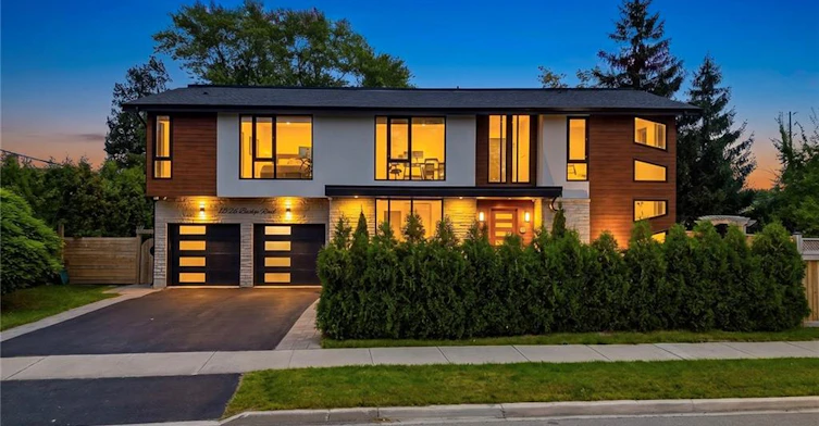 1526 Bridge Road, Oakville, ON, L6L 2E3