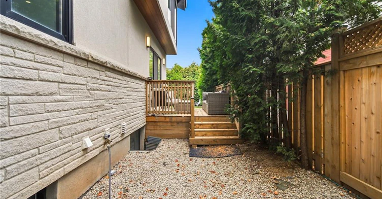 1526 Bridge Road, Oakville, ON, L6L 2E3 - 43