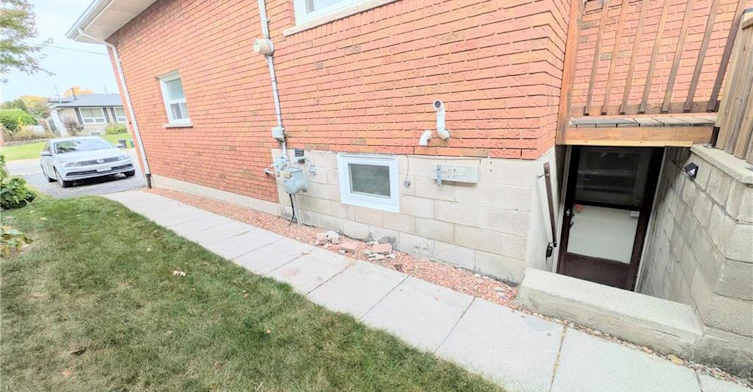 Basement-35 Leaway Avenue, Hamilton, ON, L8W 1S7 - 13