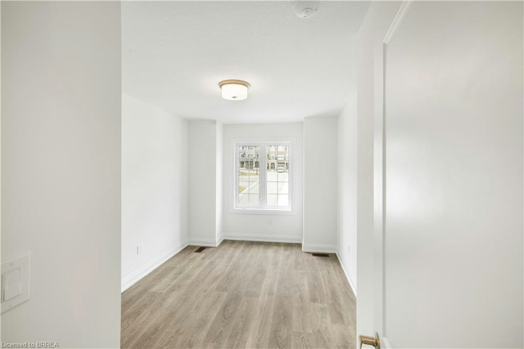 41 #MAIN & UPPER-620 Colborne Street W, Brant, ON, N3T 0Y1 - 10