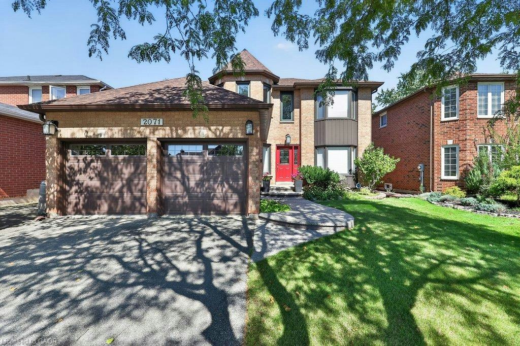 2071 Oxford Avenue, Oakville, ON, L6H 4K8
