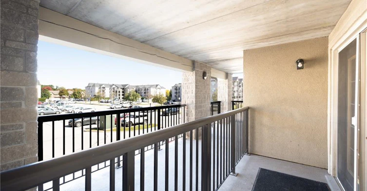 206-1451 Walker's Line, Burlington, ON, L7M 4P1 - 15