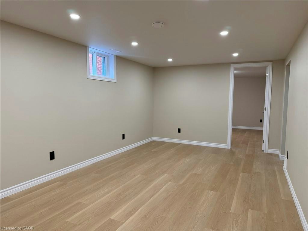 Basement-904 Maple Avenue, Hamilton, ON, L8K 1L4 - 5