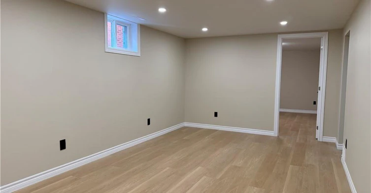 Basement-904 Maple Avenue, Hamilton, ON, L8K 1L4 - 5