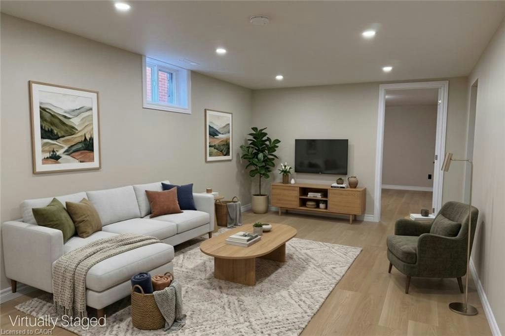 Basement-904 Maple Avenue, Hamilton, ON, L8K 1L4 - 4
