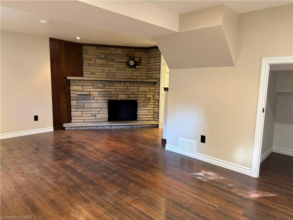 Basement-904 Maple Avenue, Hamilton, ON, L8K 1L4 - 9