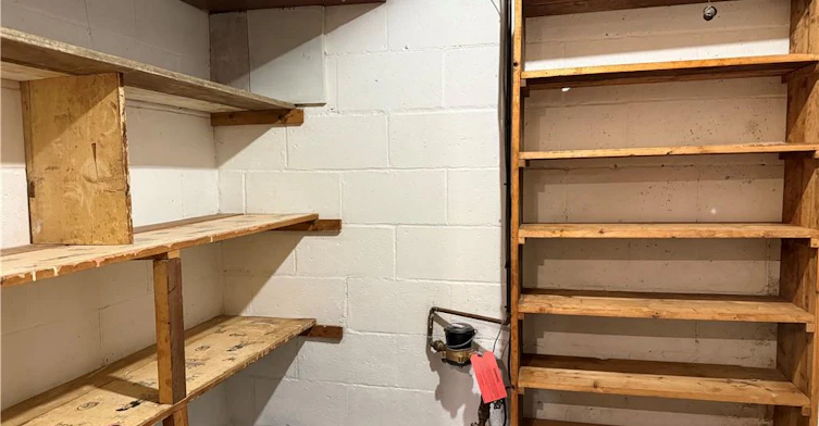 Basement-904 Maple Avenue, Hamilton, ON, L8K 1L4 - 16