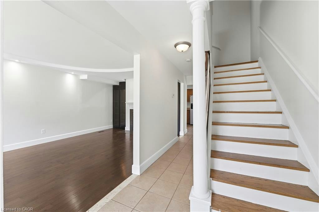 23 Heatherdale Place, Hamilton, ON, L9C 6K7 - 5