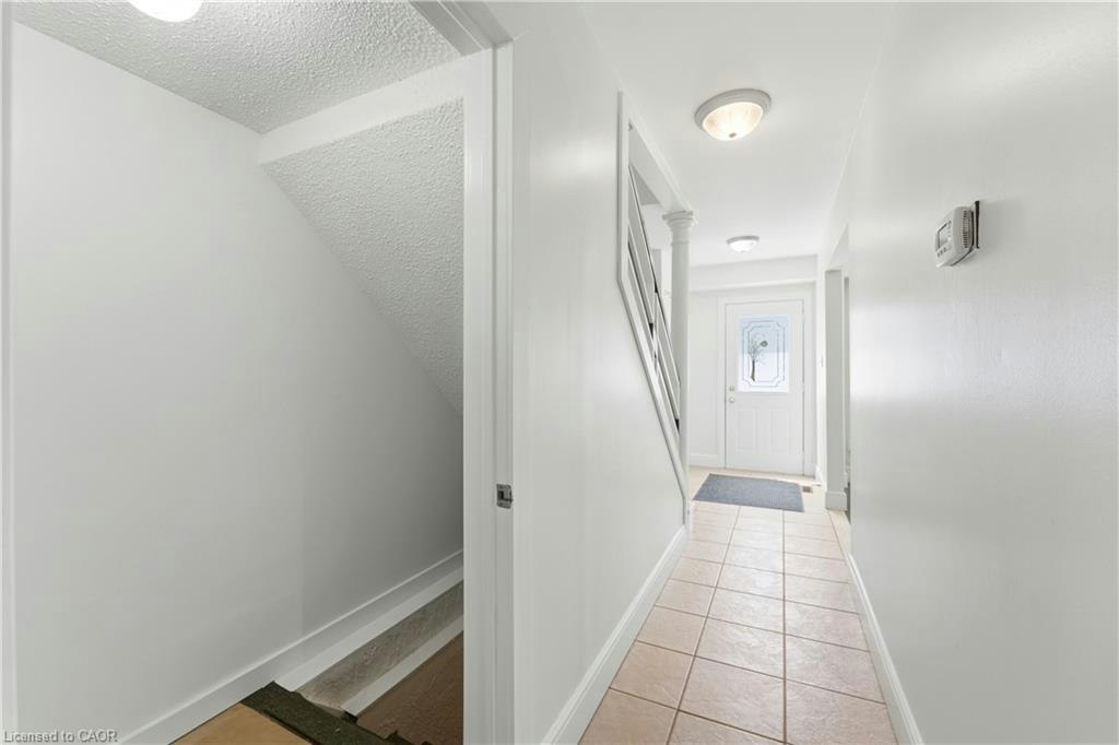 23 Heatherdale Place, Hamilton, ON, L9C 6K7 - 6