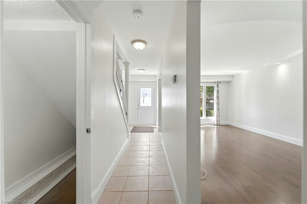 23 Heatherdale Place, Hamilton, ON, L9C 6K7 - 4