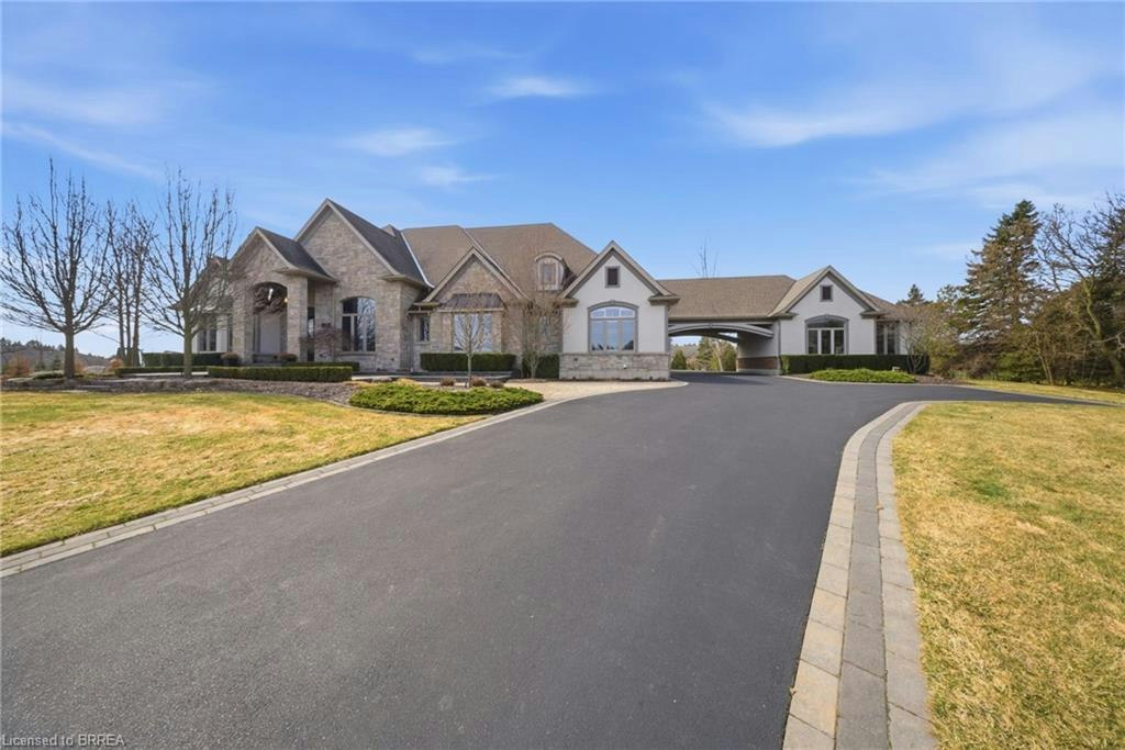 29 Wallace Court, Brant, ON, N3T 5L7