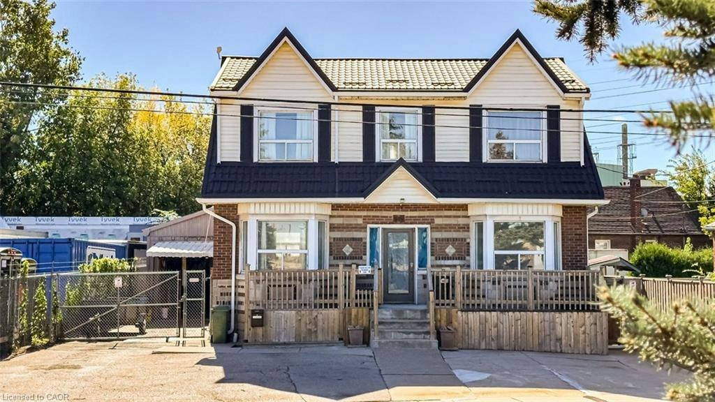 548 Beach Road, Hamilton, ON, L8H 3K9