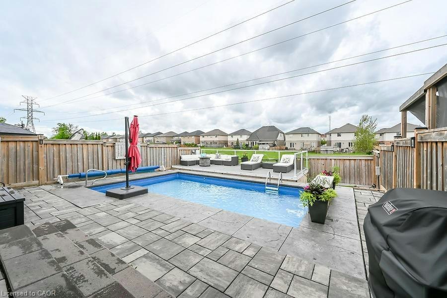 166 Irwin Avenue, Hamilton, ON, L9K 0G2 - 2