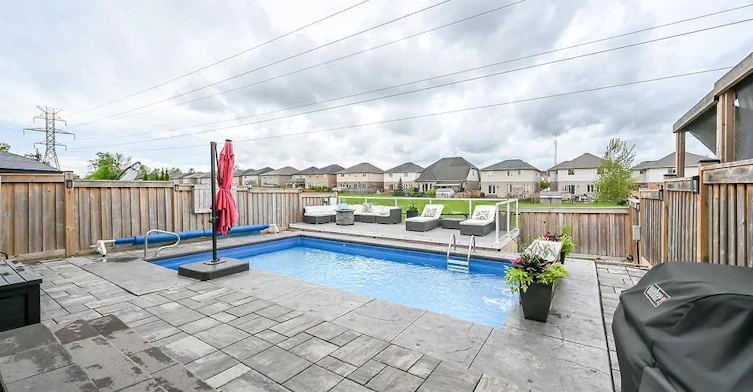 166 Irwin Avenue, Hamilton, ON, L9K 0G2 - 2