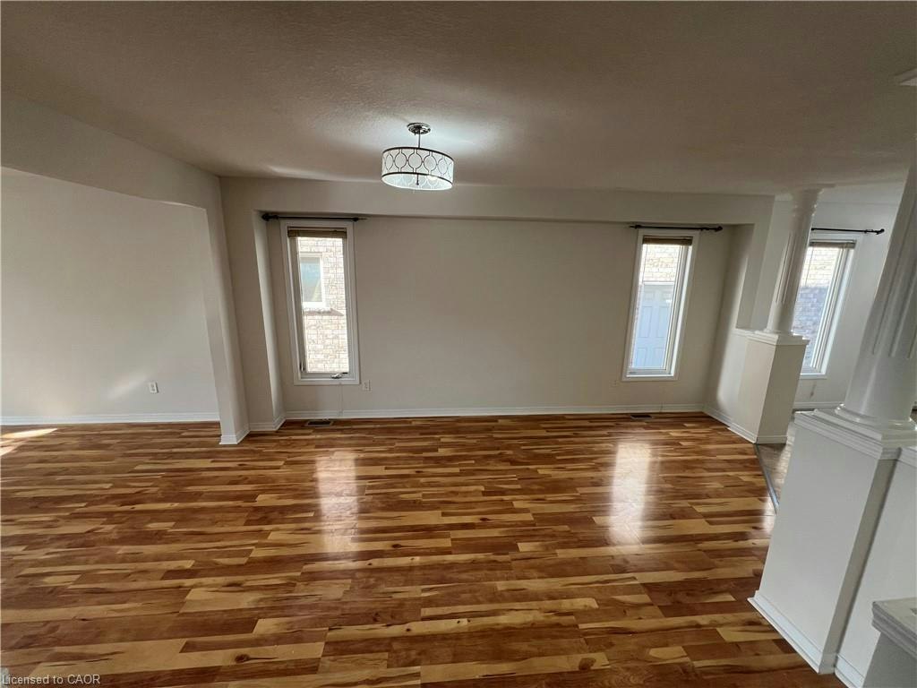 MAIN-14 Iron Gate Street, Kitchener, ON, N2N 3P9 - 3