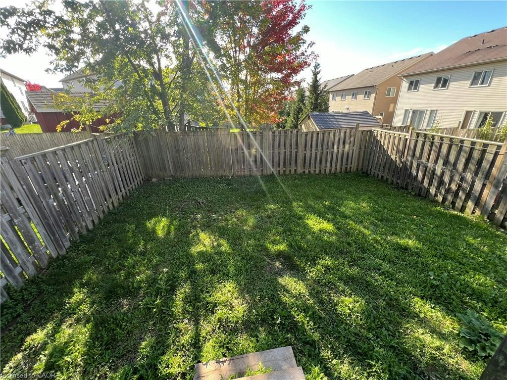 MAIN-14 Iron Gate Street, Kitchener, ON, N2N 3P9 - 16