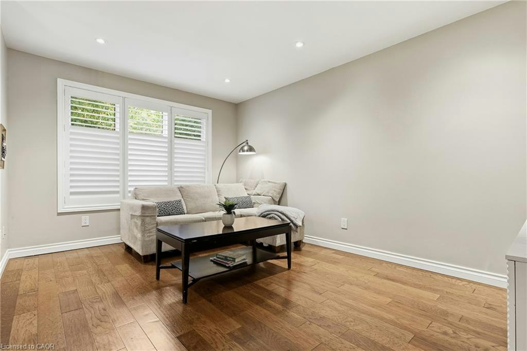 Upper-37 Mcilwraith Crescent, Guelph, ON, N1E 6J4 - 3
