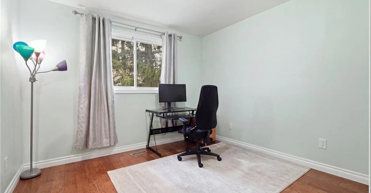 Upper-37 Mcilwraith Crescent, Guelph, ON, N1E 6J4 - 17