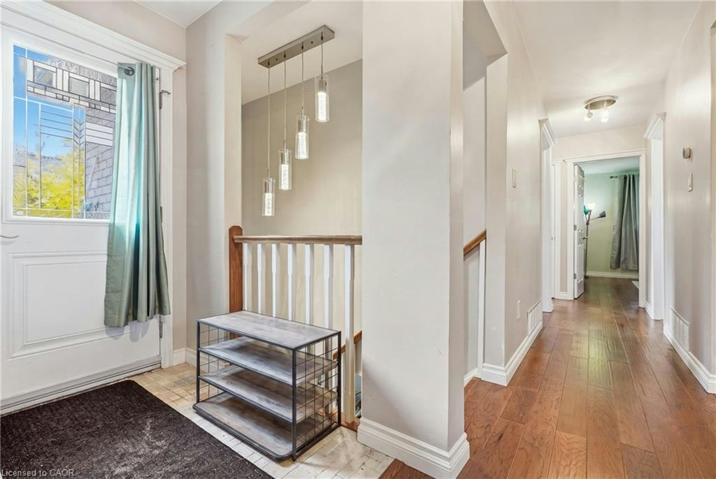 Upper-37 Mcilwraith Crescent, Guelph, ON, N1E 6J4 - 9