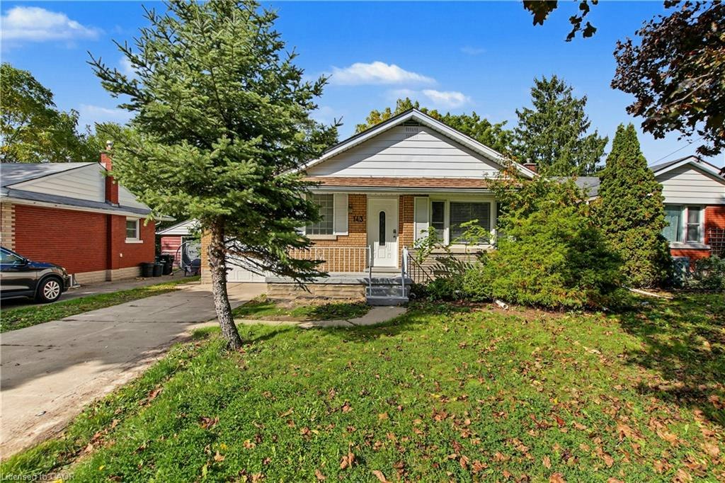 143 Elgin Crescent, Waterloo, ON, N2J 2S5