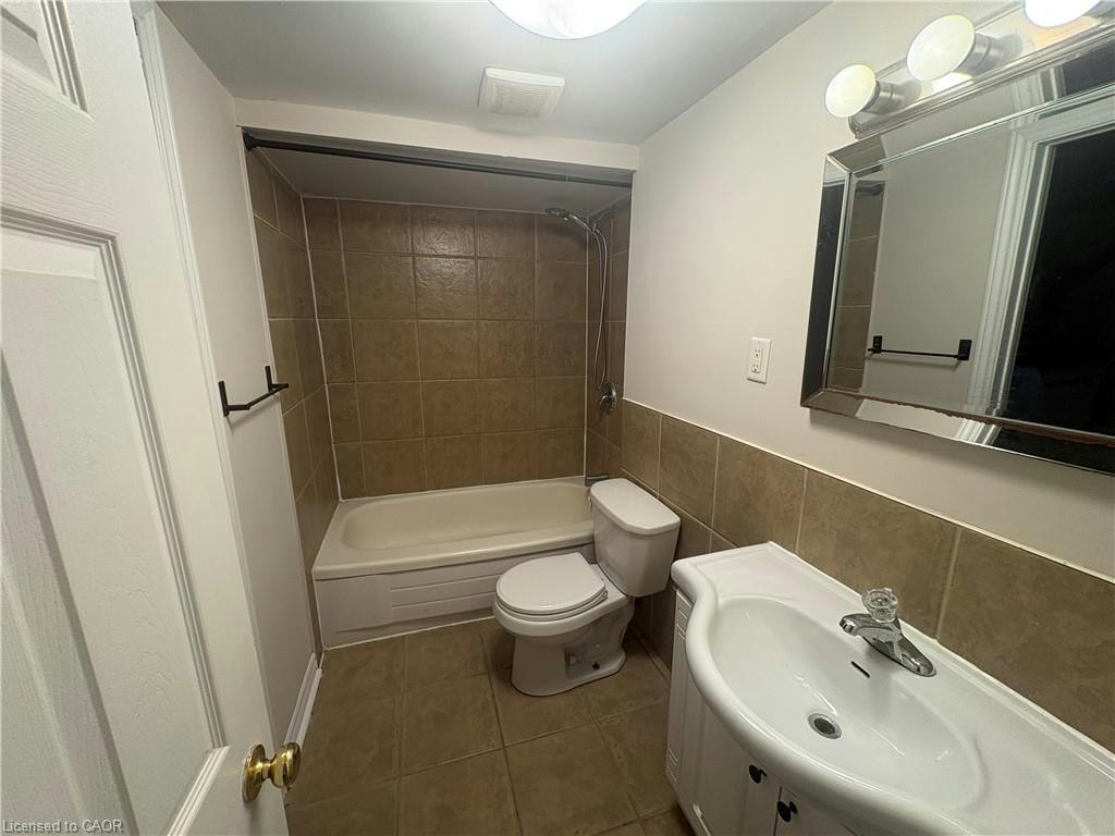 2 Lower-1 Burfield Avenue, Hamilton, ON, L8T 2J8 - 9