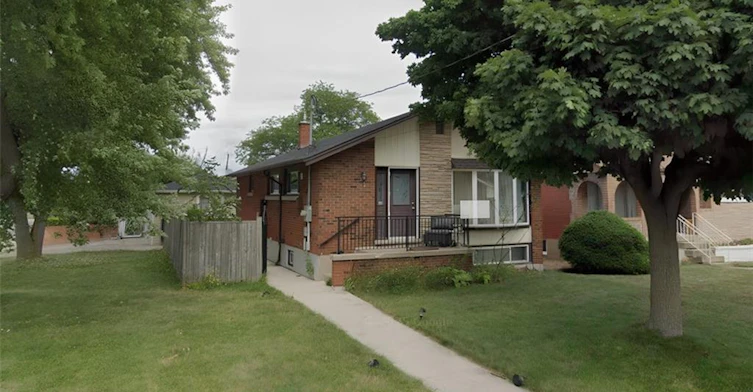 2 Lower-1 Burfield Avenue, Hamilton, ON, L8T 2J8