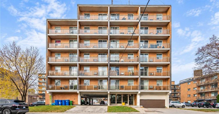 607-30 Summit Avenue, Hamilton, ON, L8V 2R8