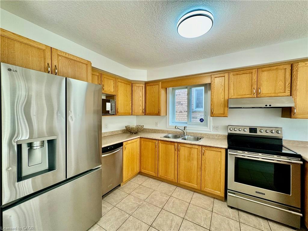 56 Lena Crescent, Cambridge, ON, N1R 8P4 - 10
