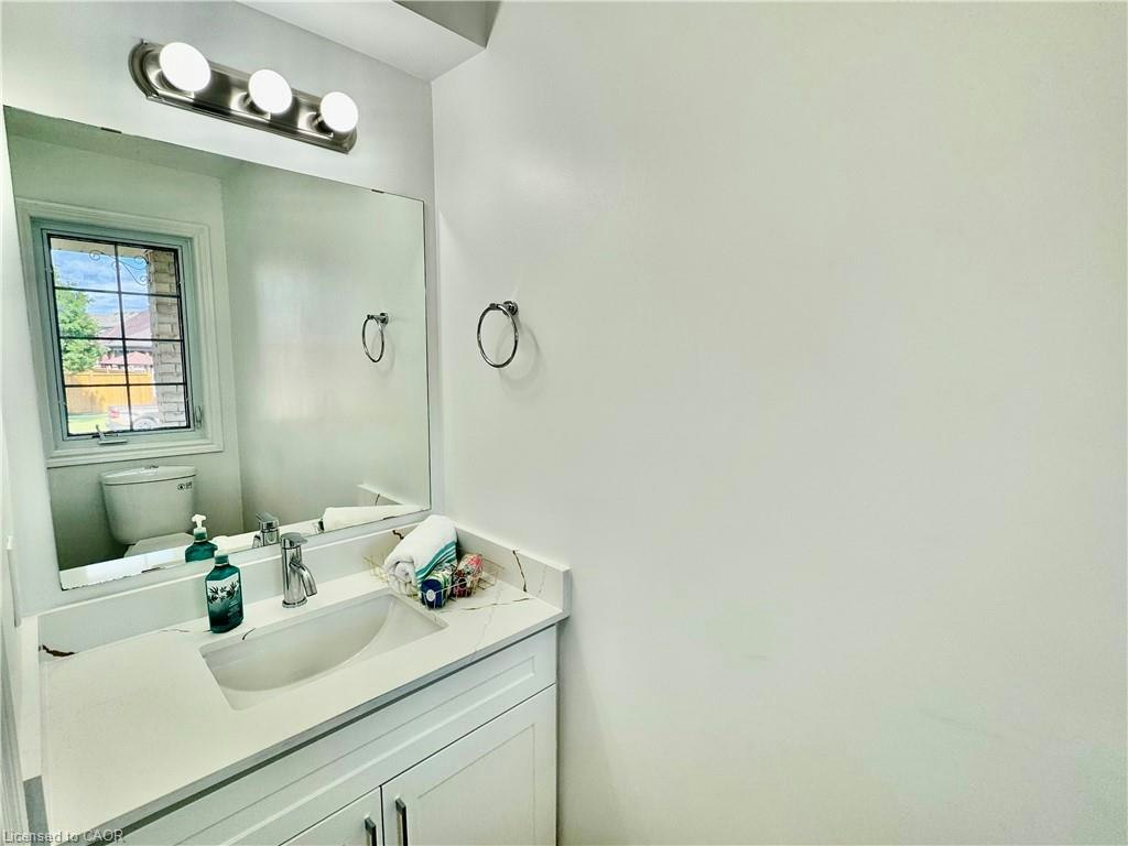56 Lena Crescent, Cambridge, ON, N1R 8P4 - 4