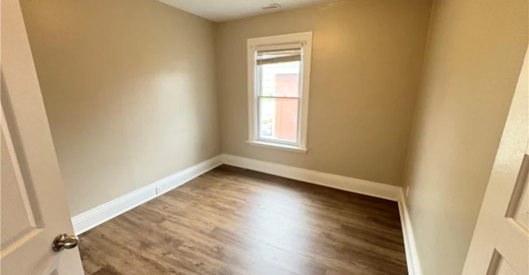 2-172 Nelson Street, Brantford, ON, N3S 4B3 - 5